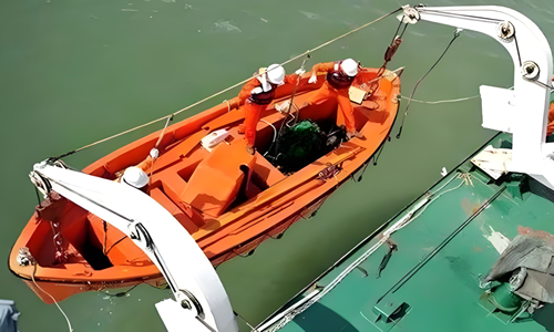 SOLAS requirements for open lifeboats